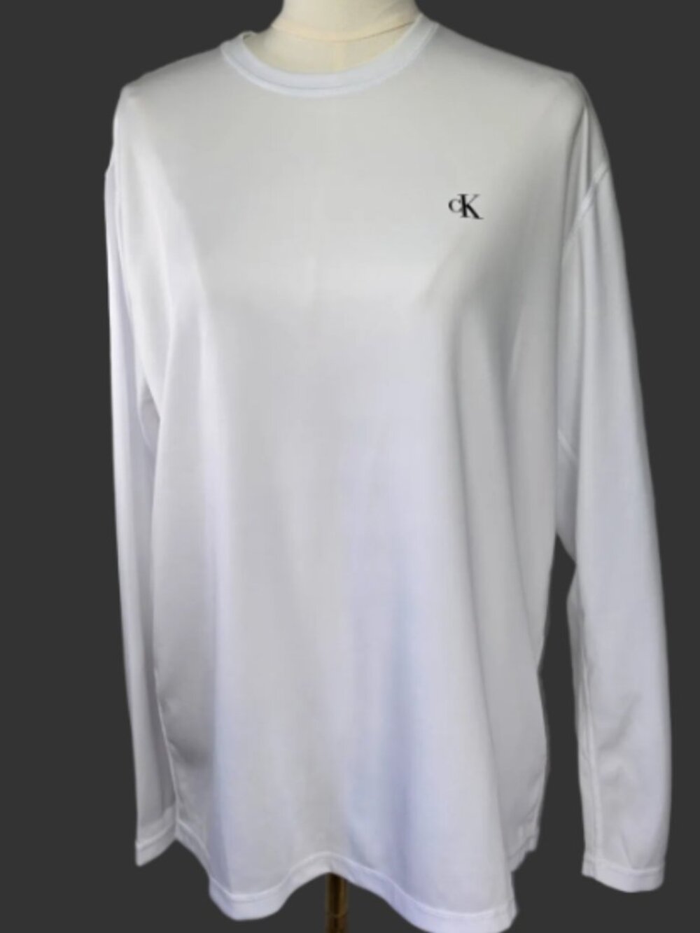 Calvin Klein Men’s White Long Sleeve Swim Shirt Rash Guard UPF 40